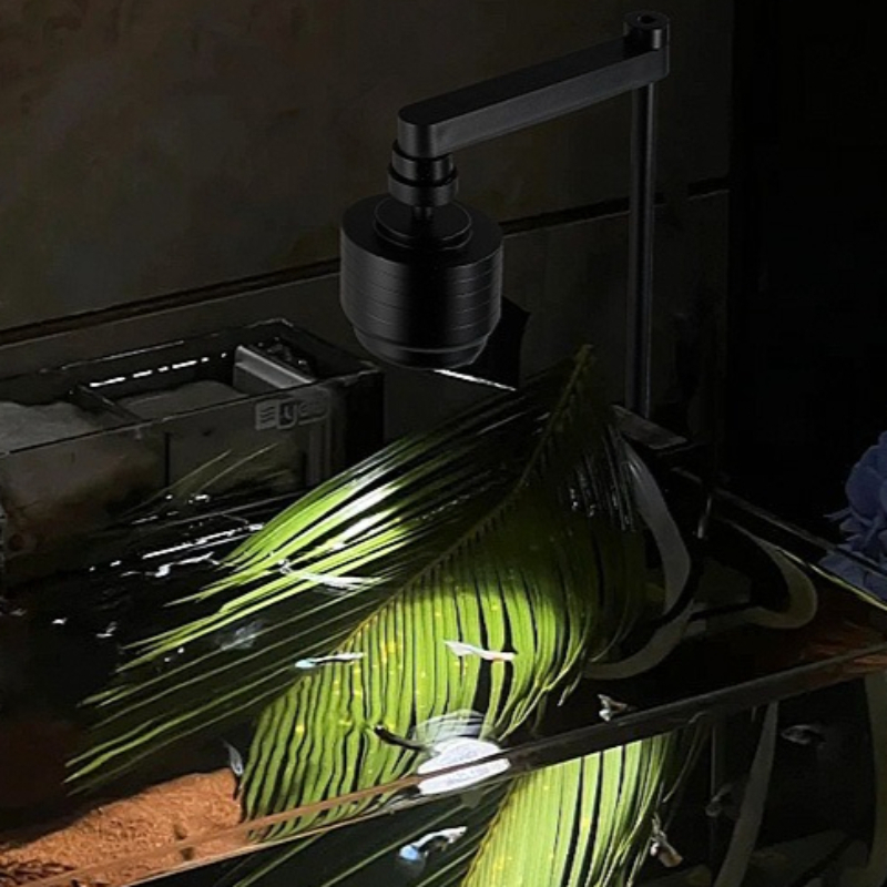 Luce LED per Acquario a 3 Colo - Aquarium Plant Light recensione e prezzo